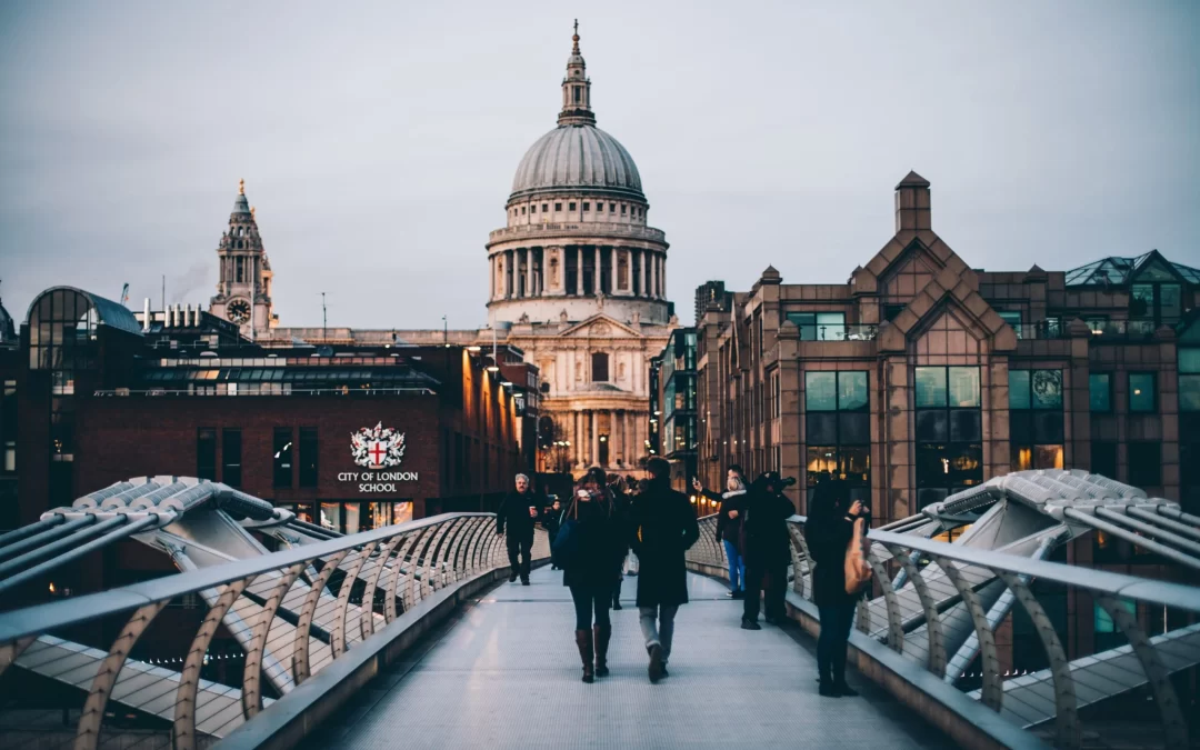 anthony-delanoix-Millenium Bridge-unsplash-scaled