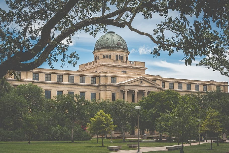 united-states-college-station-academic-building-texas-aandm-university